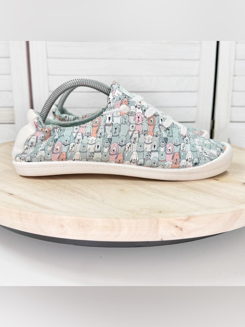 Bobs Skechers Beach Bingo Dogs Print Canvas Slip On Sneakers Green Blue 10